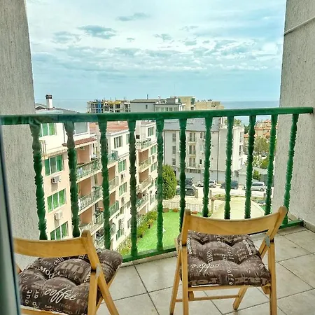 Sunny 1 Apartment